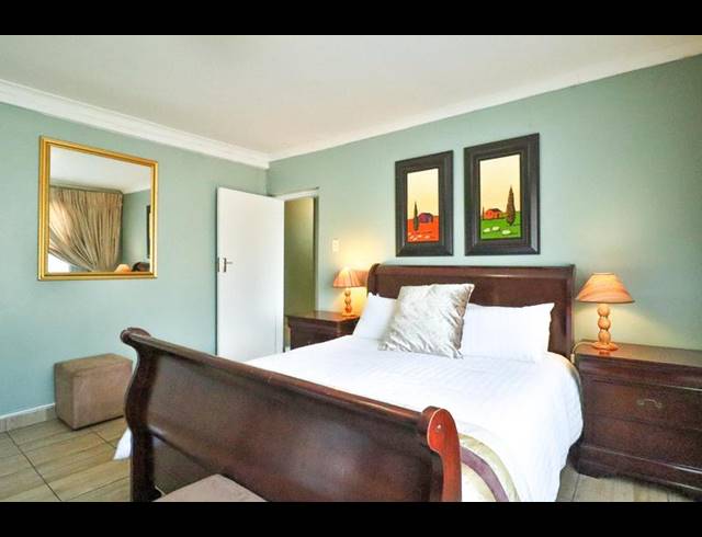 BUSINESS FOR SALE IN MUCKLENEUK